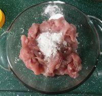 家常菜酸菜肉片做法图解5)