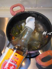 自制冬荫海鲜汤做法图解9)