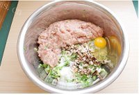 美味的萝卜丝豆腐玉米面肉饼做法图解8)