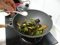 让人怀念的烧茄子