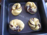 味道不错豆沙面包卷做法图解13)