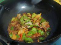 「美味可口」农家小炒肉做法图解16)