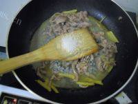 色香味具全的芹菜肉丝做法图解6)