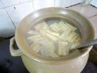 营养美味的白果腐竹猪肚汤做法图解11)