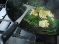 美美厨房之韭菜炒鸡蛋做法图解10)