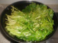 家常菜蛋酱菠菜做法图解6)