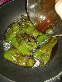家常菜糖醋虎皮椒做法图解9)