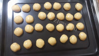 自制蛋黄莲蓉月饼做法图解10)