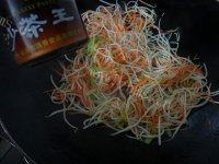 迷人的素炒三丝做法图解7)
