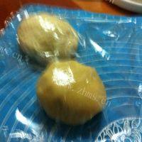 唇齿留香的鲜肉酥饼做法图解2)