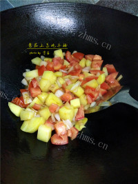 （美味牛腩）番茄土豆炖牛腩做法图解9)