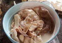 绿色食物青椒炒猪肚做法图解1)