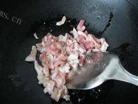 家常菜韭苔炒肉丝做法图解3)