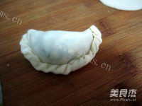 好吃的春韭蛋皮煎饺#多效护做法图解9)