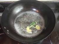 美味的盐水河虾做法图解3)