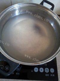 美味早餐瘦肉蔬菜粥做法图解7)