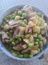 家常菜毛豆炒茭白