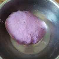 自制玫瑰紫薯花卷的做法图解三
