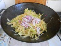 家常芹菜土豆丝