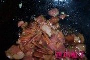 家常菜荷兰豆炒培根做法图解3)