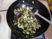 家常菜香辣酸菜肉片做法图解5)