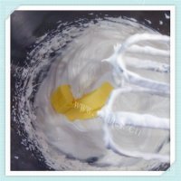 好吃的红豆牛油忌廉蛋糕做法图解5)
