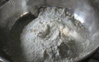 自己做的猪肉芹菜饺子做法图解5)