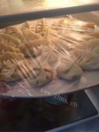独特的包饺子做法图解4)