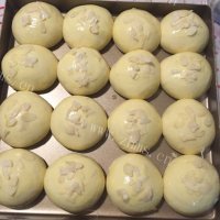 香飘十里的淡奶油小餐包做法图解8)