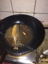 独特的红烧鲅鱼做法图解5)