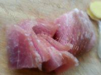 家常菜土豆片炒肉做法图解3)