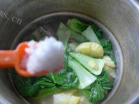 好吃的青菜土豆肉骨汤做法图解9)