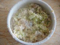 色泽不错的西葫芦虾仁鸡蛋饼做法图解5)