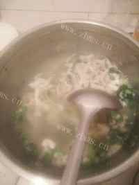 简单版鸡蛋菠菜汤做法图解7)