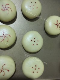 自制酥皮五仁月饼做法图解16)
