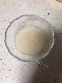 简易版香葱苏打饼干做法图解1)