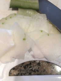 冬瓜丸子汤做法图解10)
