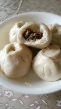 梅干菜肉包做法图解11)