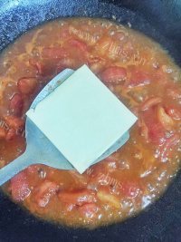 美味的茄汁肉酱乌冬做法图解5)