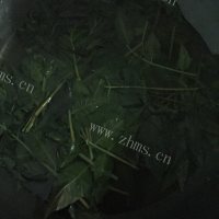 家常菜香椿芽拌豆腐做法图解3)