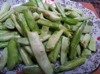家常香菇炒豆角做法图解3)