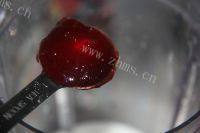 自制草莓酸奶做法图解3)