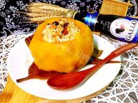 南瓜海鲜饭盅做法图解10)