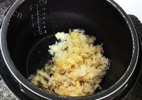 美味的银耳莲子红枣羹做法图解2)