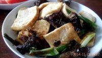 家常菜木耳豆腐