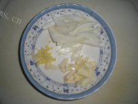 家常菊花菜炒豆制品做法图解4)