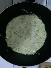 角瓜鸡蛋饼做法图解5)