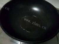 甘脆的素炒油麦菜做法图解3)
