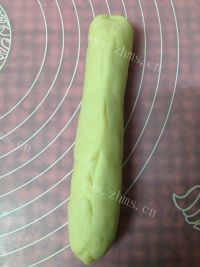 自制香肠面包做法图解7)