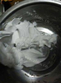 自制水果奶油蛋糕做法图解4)